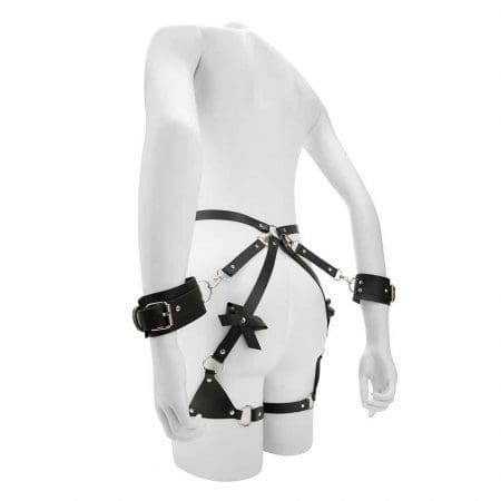 Garter Belts with Cuffs 附手銬吊帶腰銬