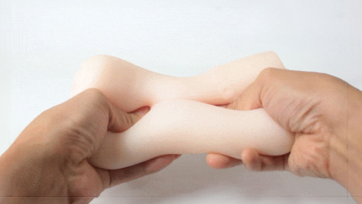 【飛機杯開箱實測】快感提升UP↑ 粗糙噪點